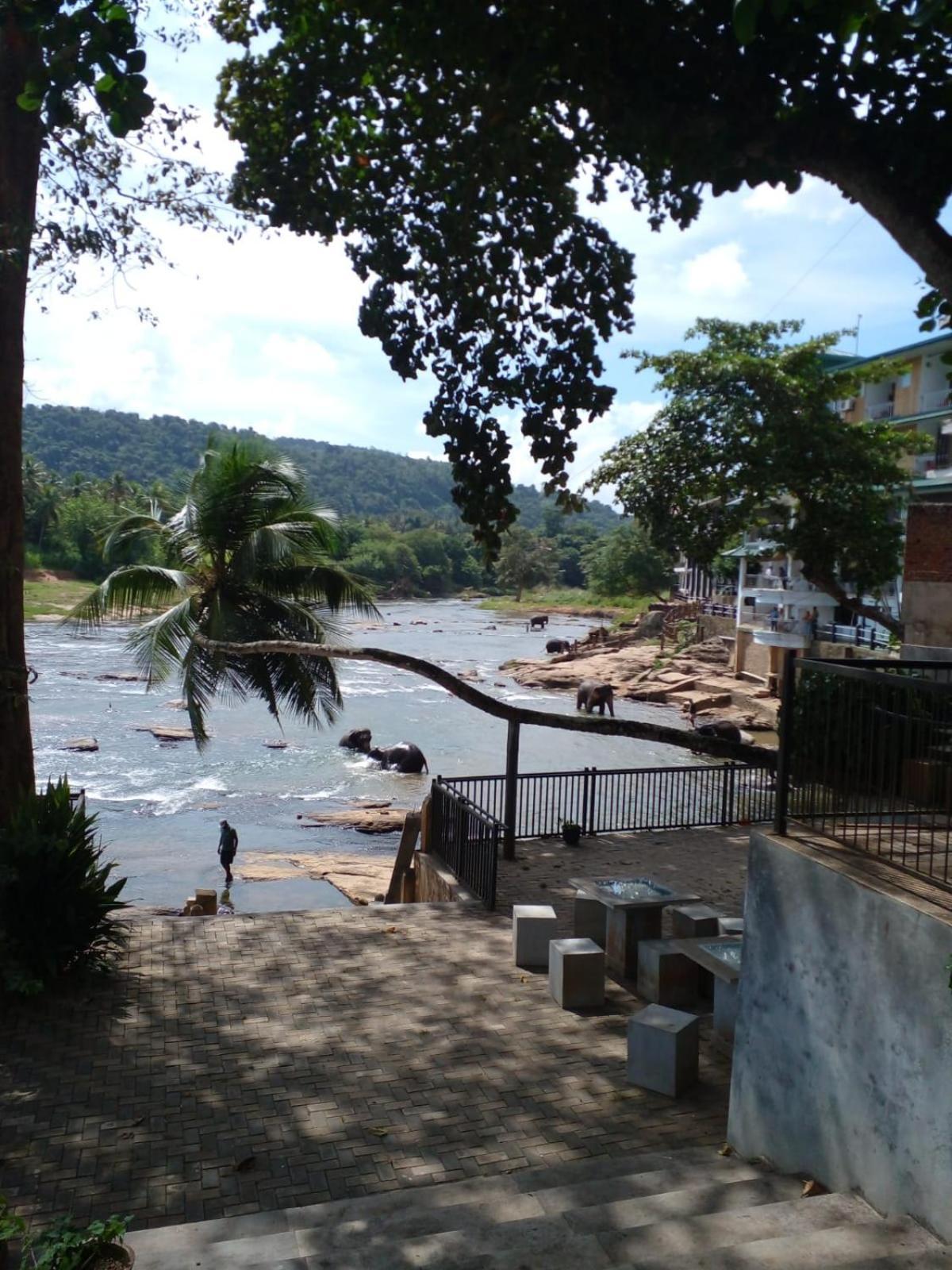 The Villa Sun Shine Batepola  Buitenkant foto